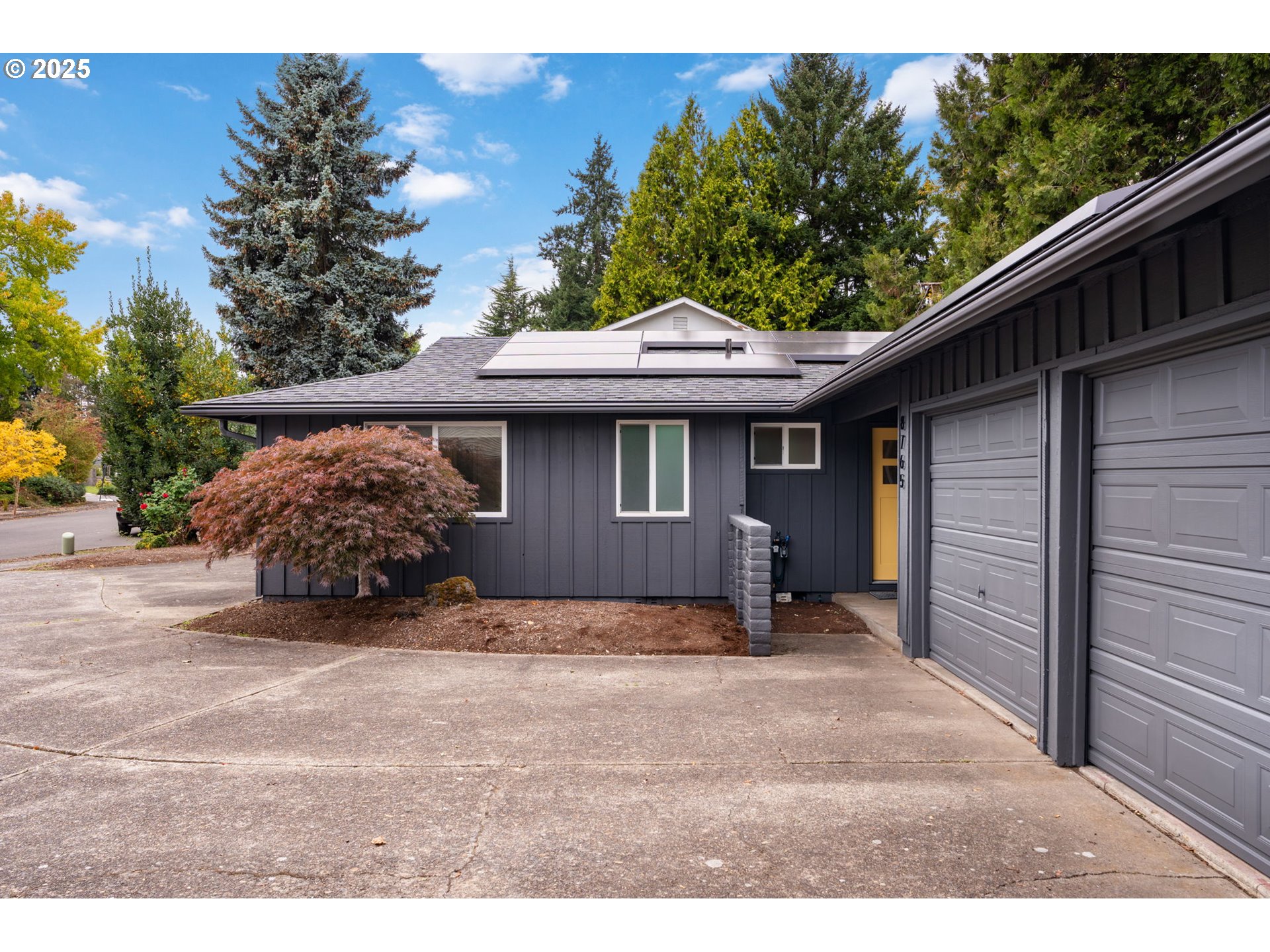 8765 SW NISQUALLY CT