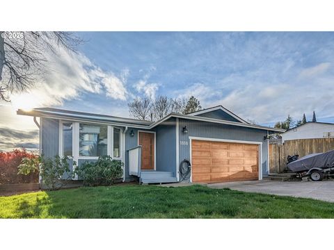 1818 NE TODD ST Roseburg OR 97470