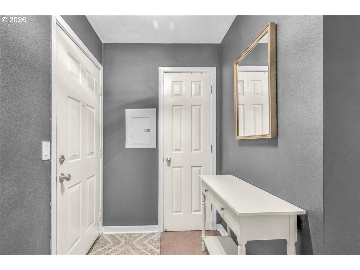 5142 SW MULTNOMAH BLVD H