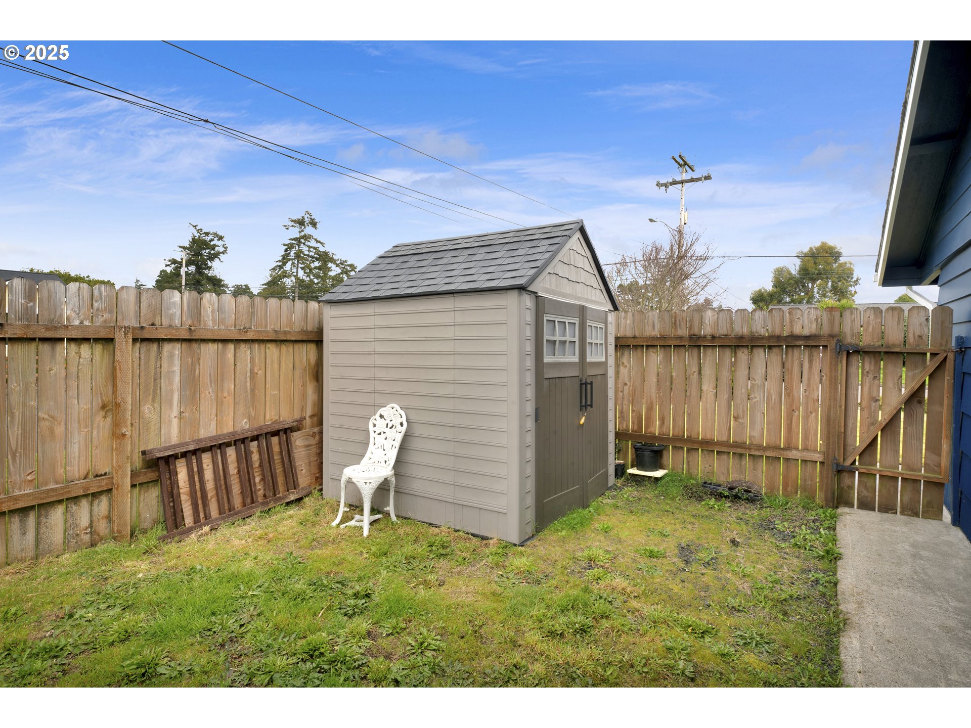 Florence, Oregon 97439, United States, 3 Bedrooms Bedrooms, ,2 BathroomsBathrooms,Residential,Active,223313