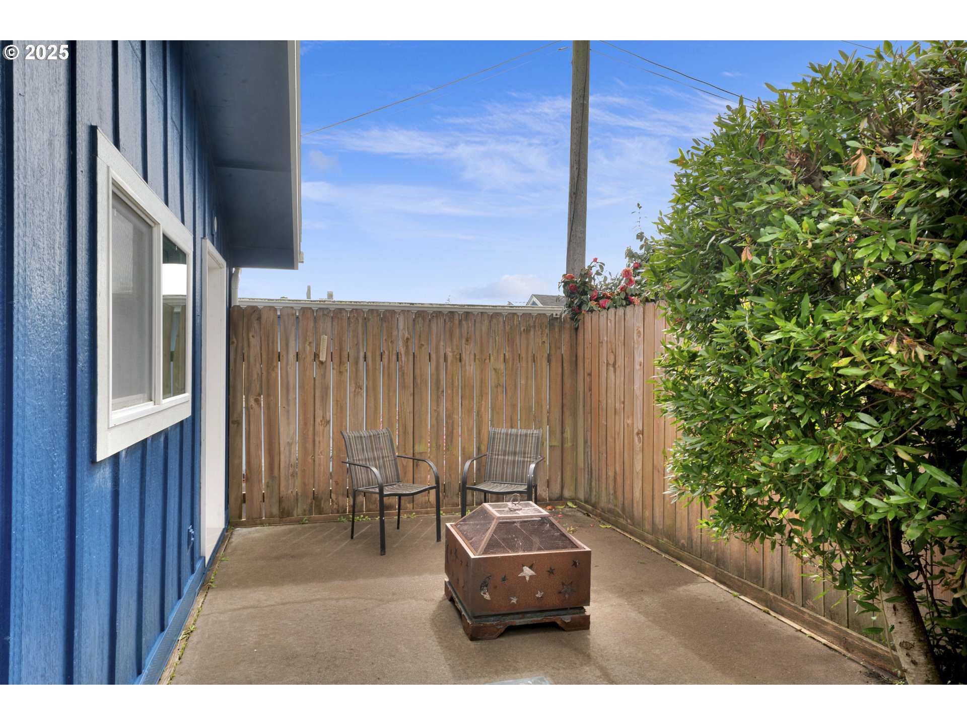 Florence, Oregon 97439, United States, 3 Bedrooms Bedrooms, ,2 BathroomsBathrooms,Residential,Active,223313