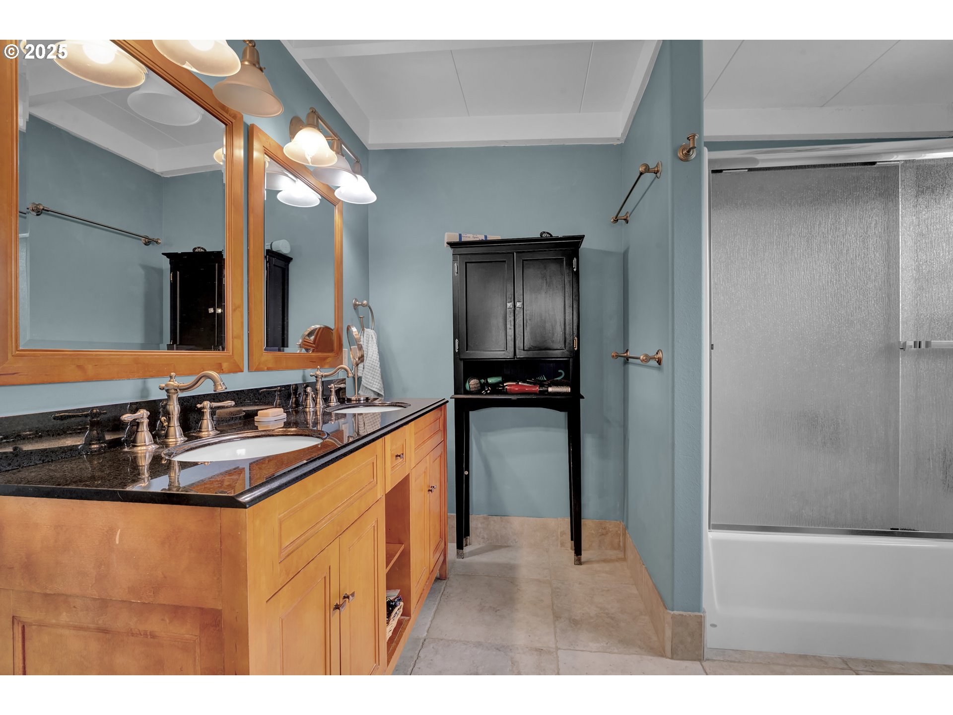 Florence, Oregon 97439, United States, 3 Bedrooms Bedrooms, ,2 BathroomsBathrooms,Residential,Active,223313