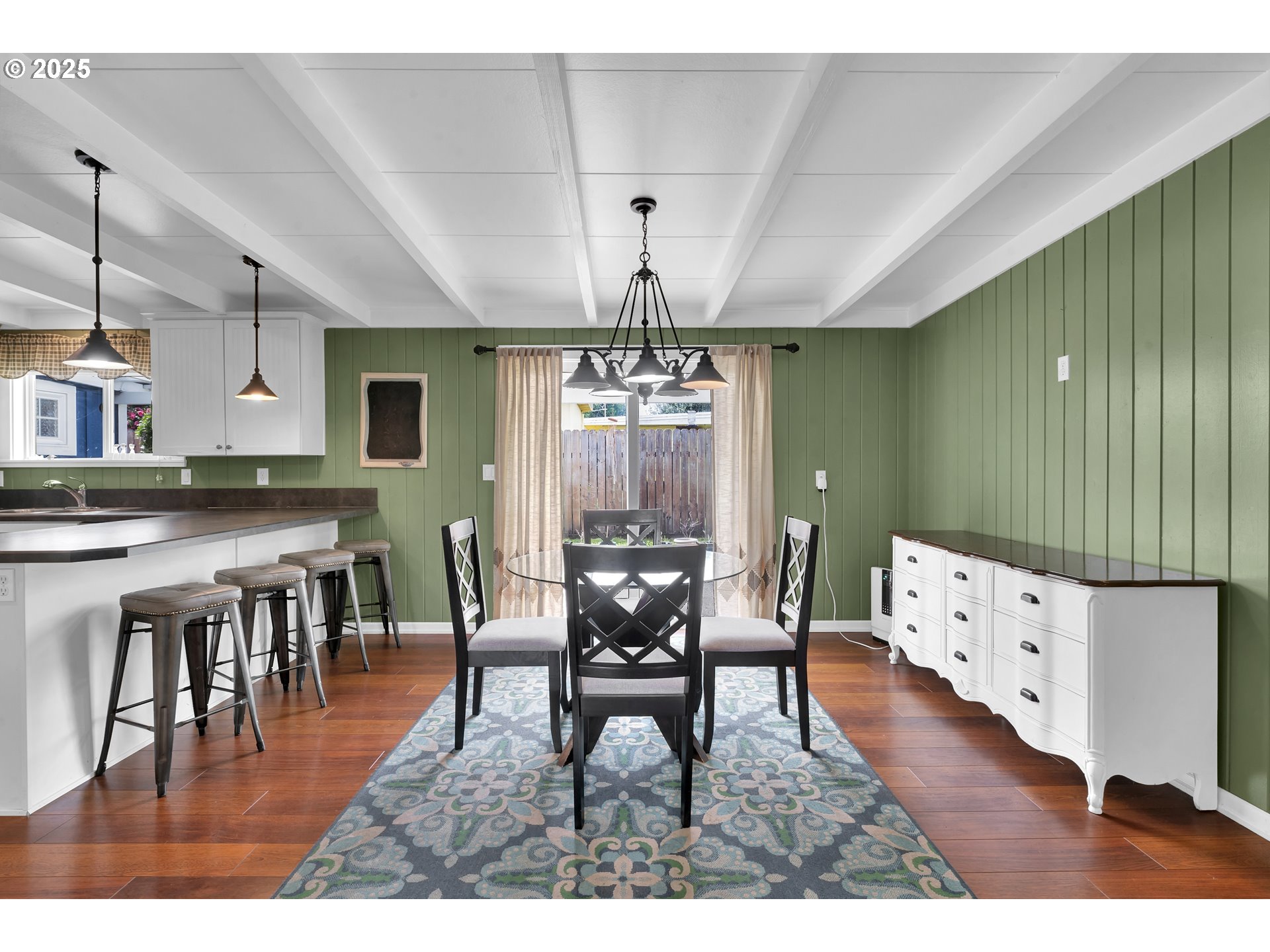 Florence, Oregon 97439, United States, 3 Bedrooms Bedrooms, ,2 BathroomsBathrooms,Residential,Active,223313