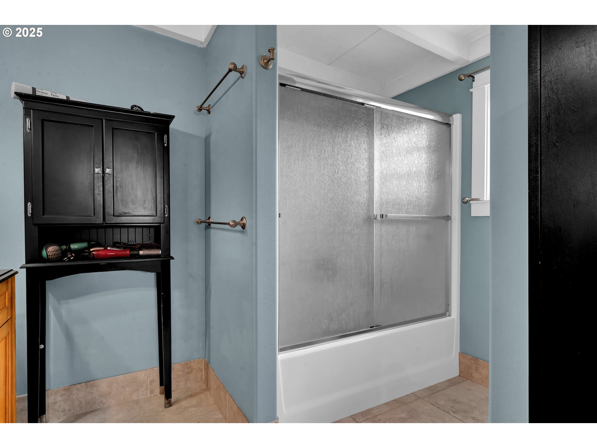 Florence, Oregon 97439, United States, 3 Bedrooms Bedrooms, ,2 BathroomsBathrooms,Residential,Active,223313