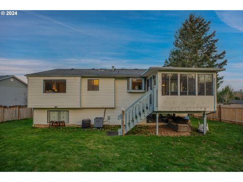 A home in Troutdale