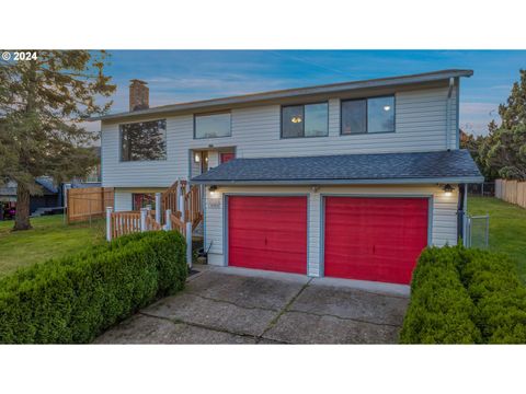 A home in Troutdale