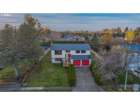 A home in Troutdale