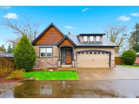 8117 COX LN Gladstone OR 97027