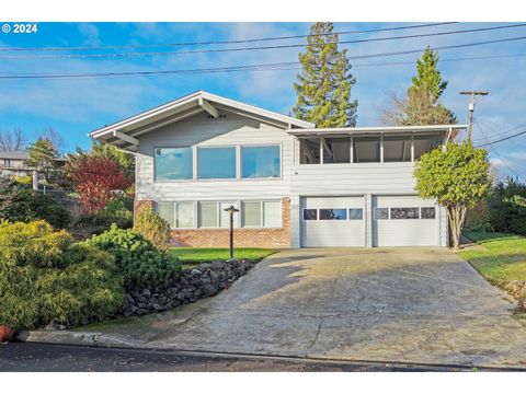 A home in Roseburg