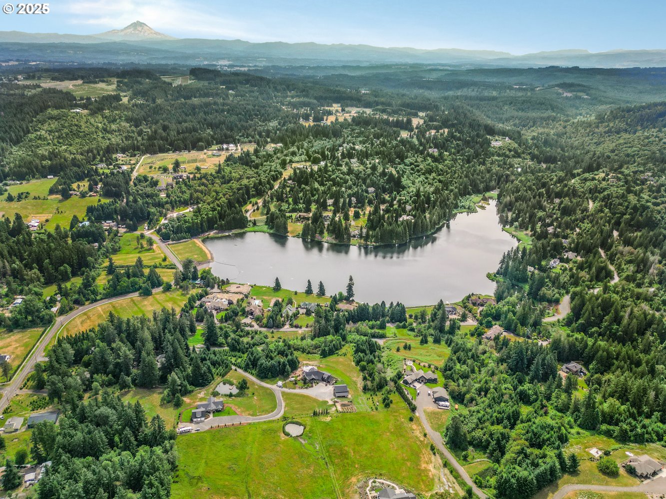 20151 S HENRICI RD