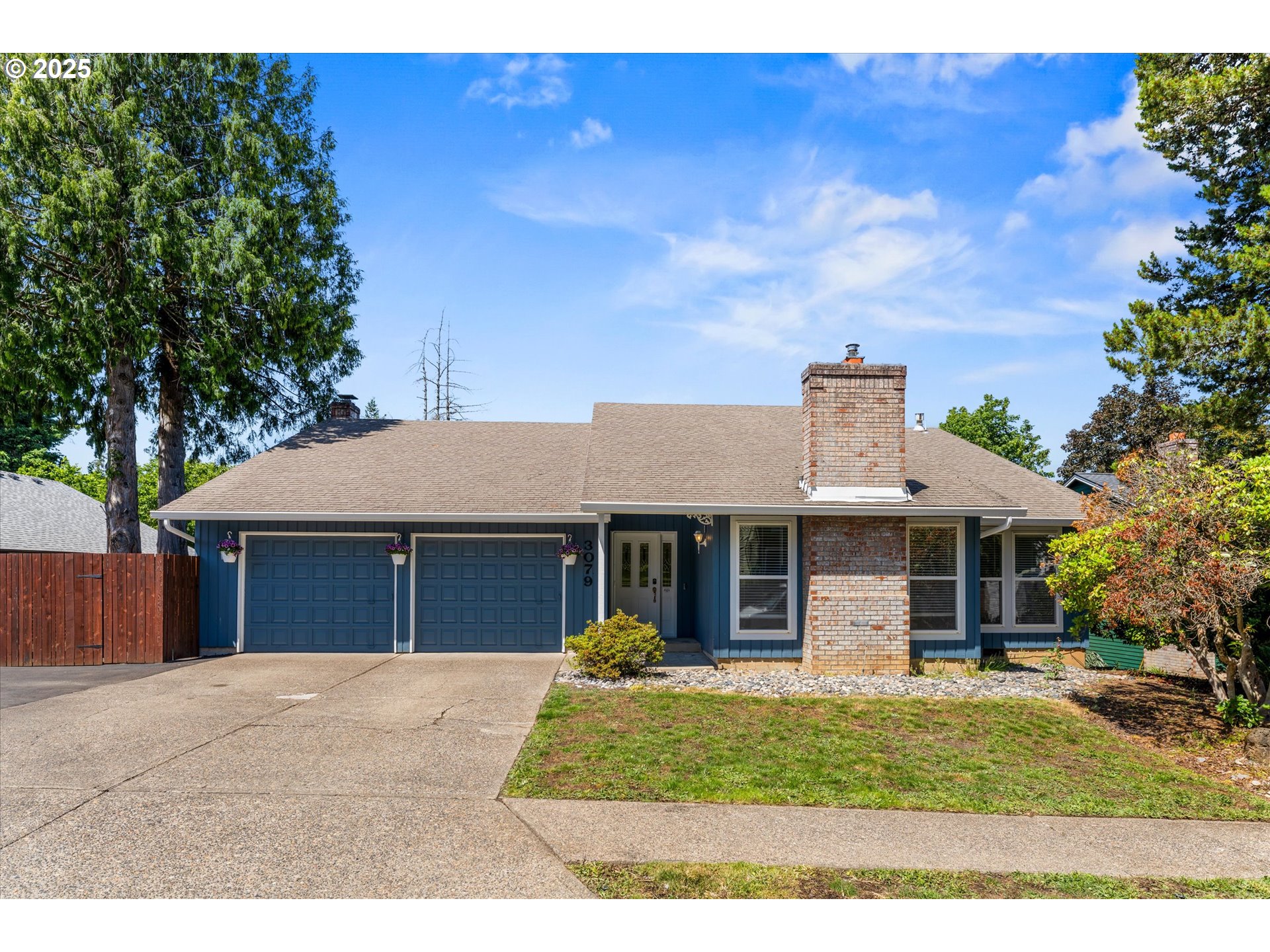 3079 SW 22nd