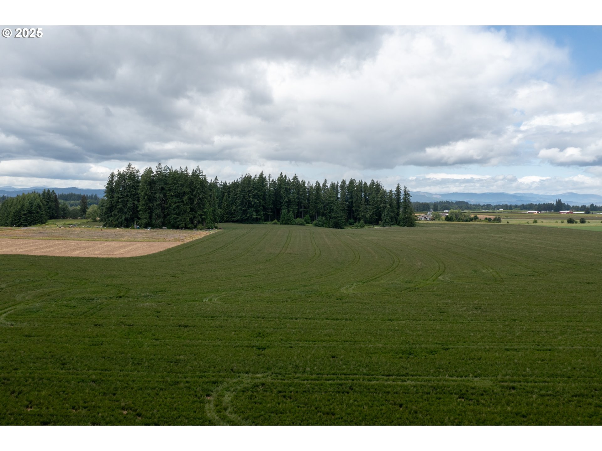 Hillsboro, Oregon 97124, United States, ,Residential,Active,137441