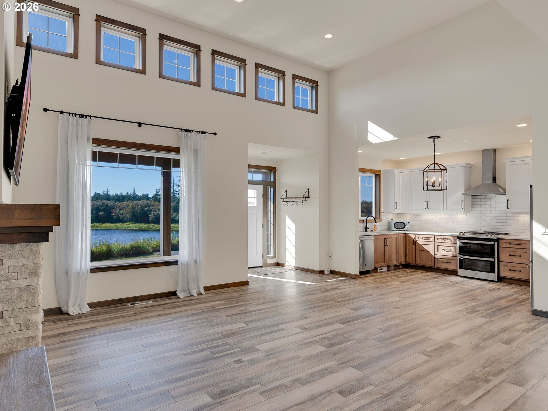 33032 PACIFIC BELLEVUE LN