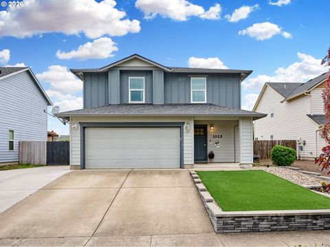 Photo of 1025 SE Millright Ave, McMinnville, OR 97128 (MLS # 724939969)