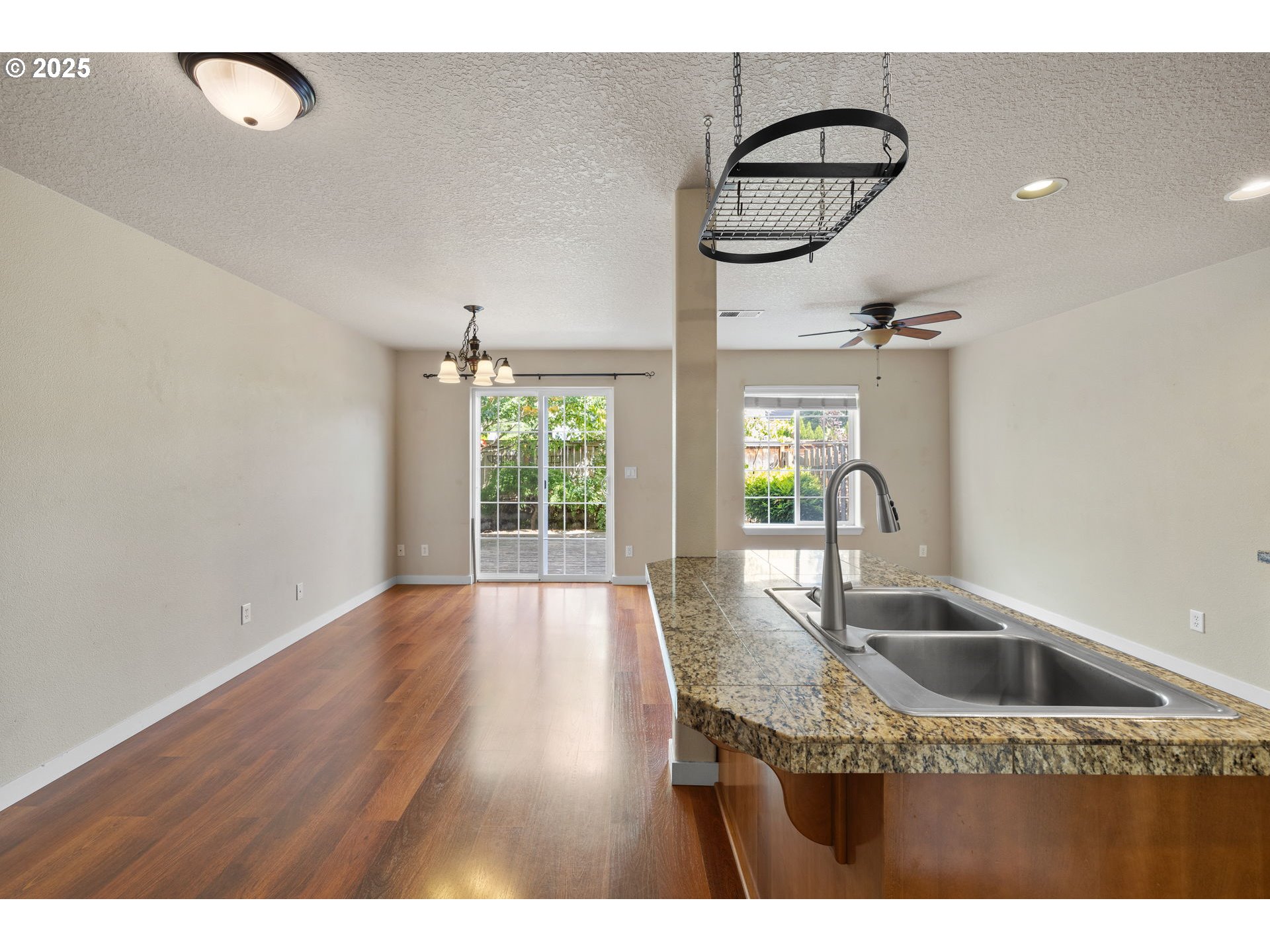 850 NW 3RD AVE