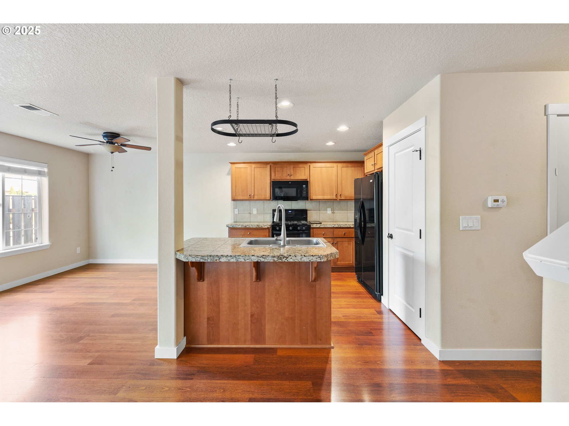 850 NW 3RD AVE