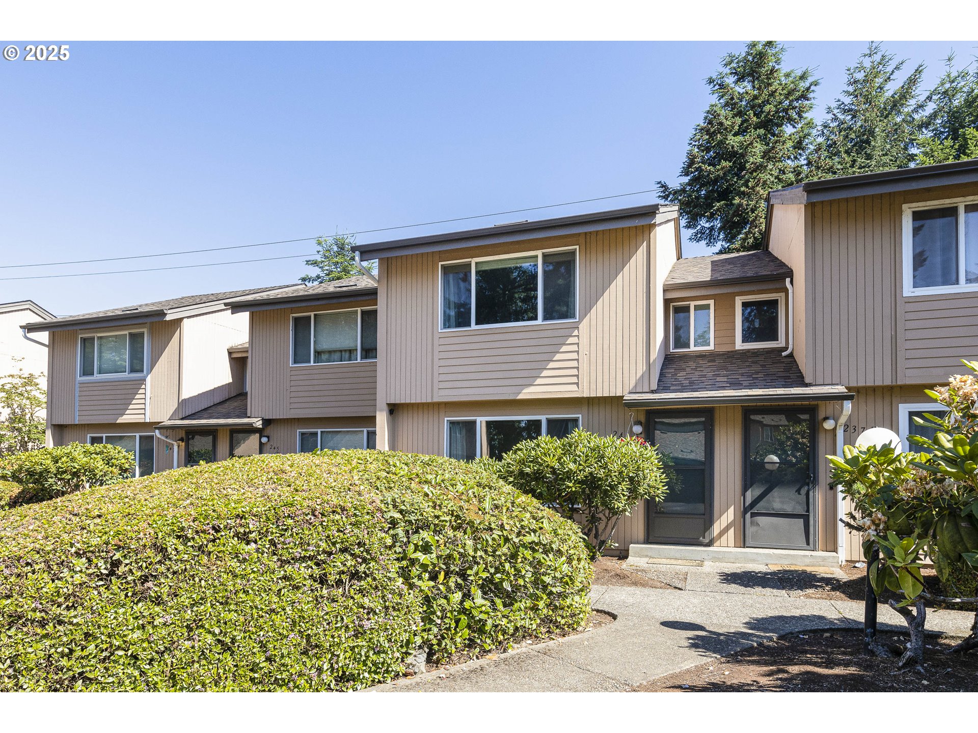 243 MCNARY HEIGHTS DR N