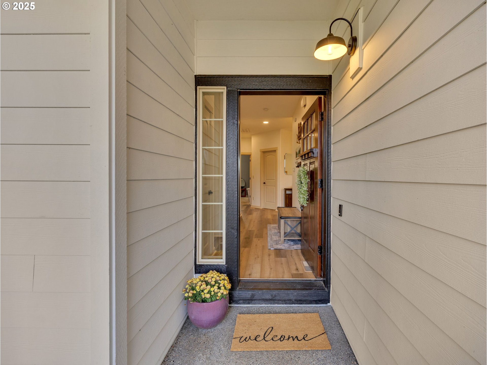 1230 NE ROCKWELL DR