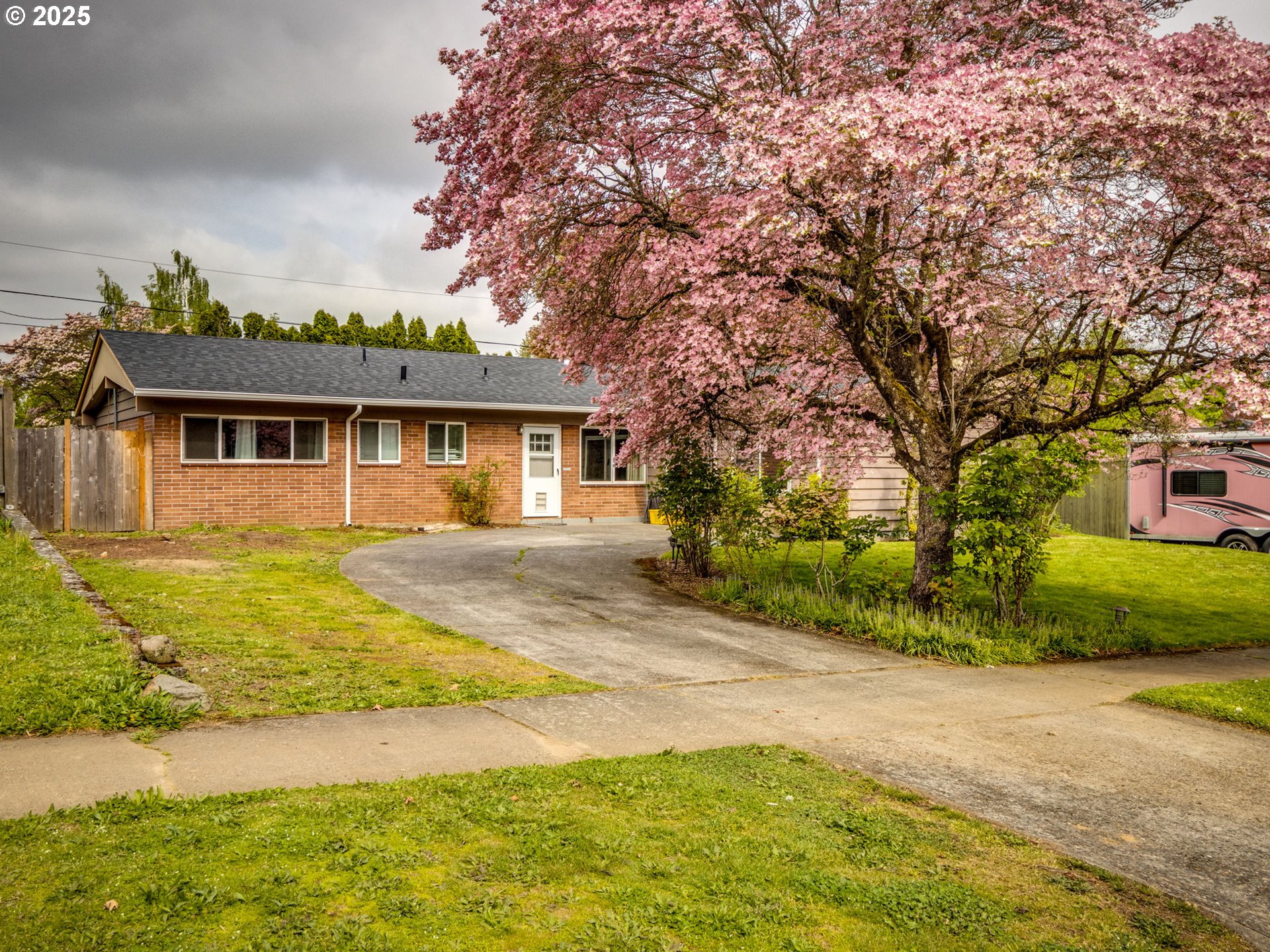 2437 NE 134TH PL