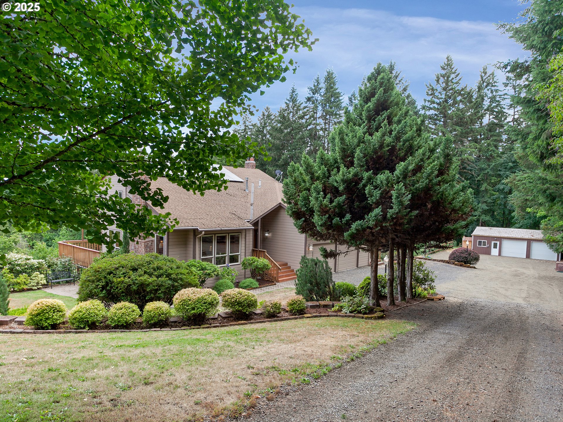16532 SW HOLLY HILL RD