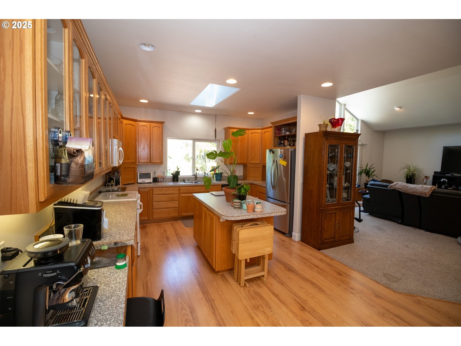 Florence, Oregon 97439, United States, 3 Bedrooms Bedrooms, ,3 BathroomsBathrooms,Residential,Active,193071