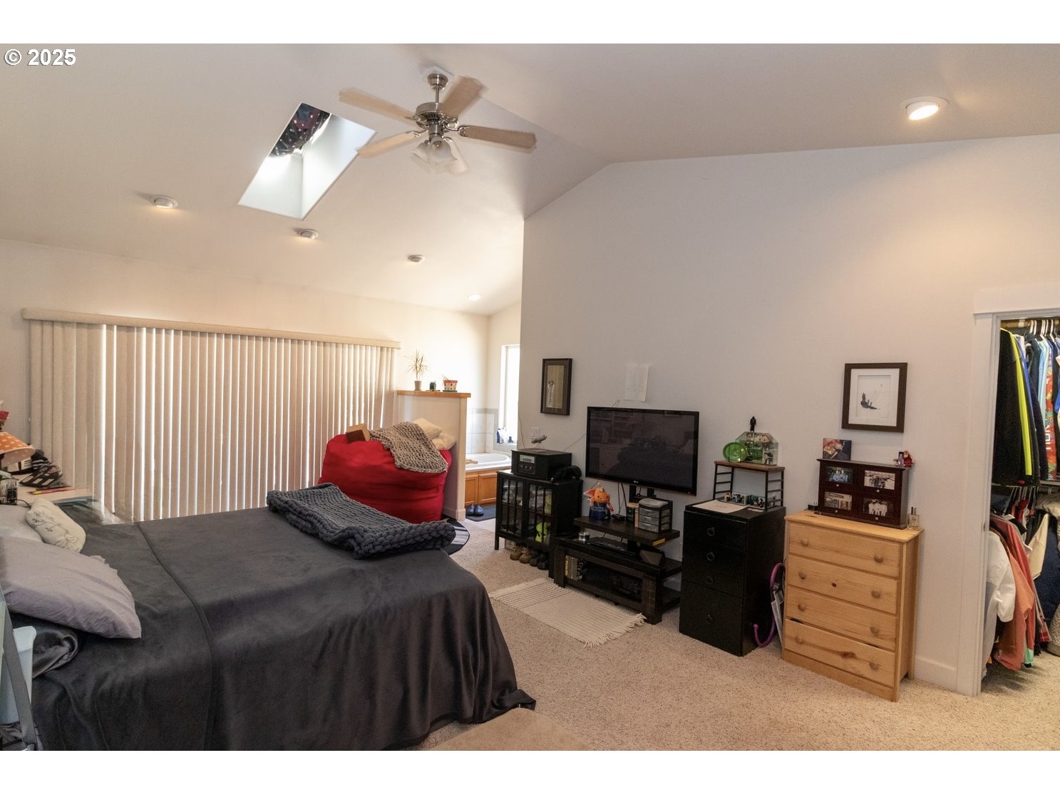 Florence, Oregon 97439, United States, 3 Bedrooms Bedrooms, ,3 BathroomsBathrooms,Residential,Active,193071