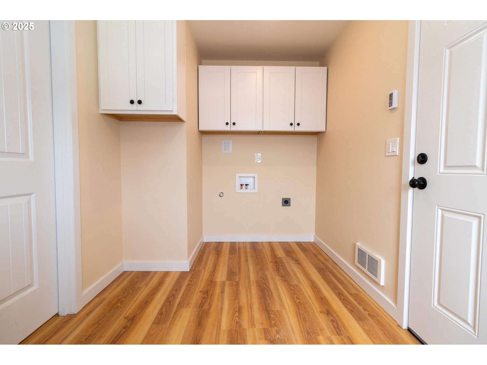 Florence, Oregon 97439, United States, 4 Bedrooms Bedrooms, ,3 BathroomsBathrooms,Residential,Active,116332