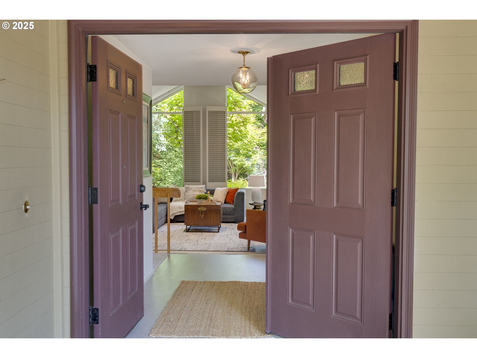 5235 SW SANTA MONICA CT