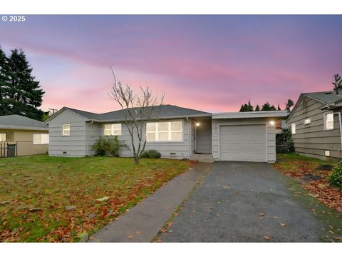 Photo of 3227 Partridge Way, Springfield, OR 97477 (MLS # 630333808)