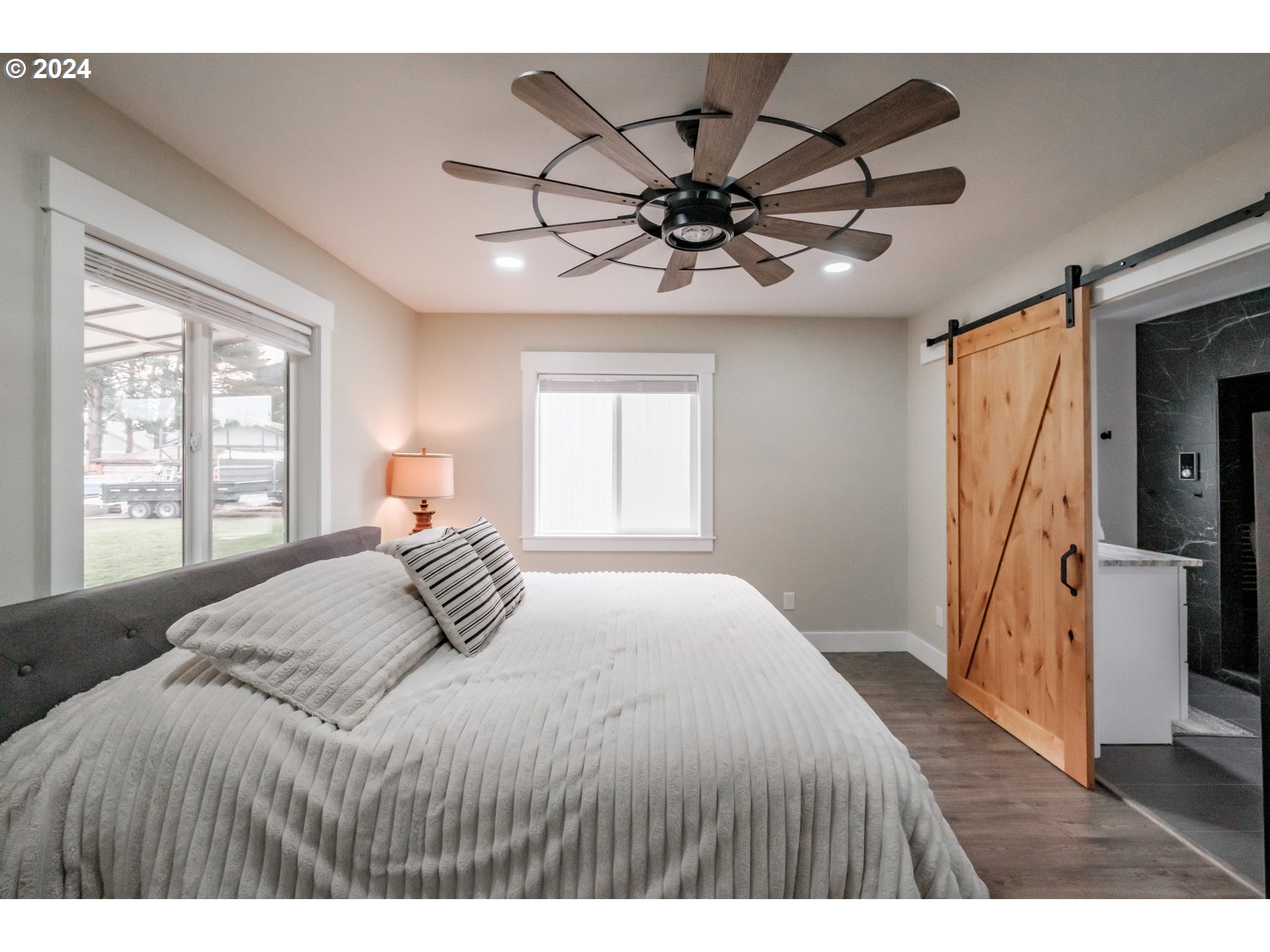 Gervais, Oregon 97026, United States, 4 Bedrooms Bedrooms, ,3 BathroomsBathrooms,Residential,Pending,24581