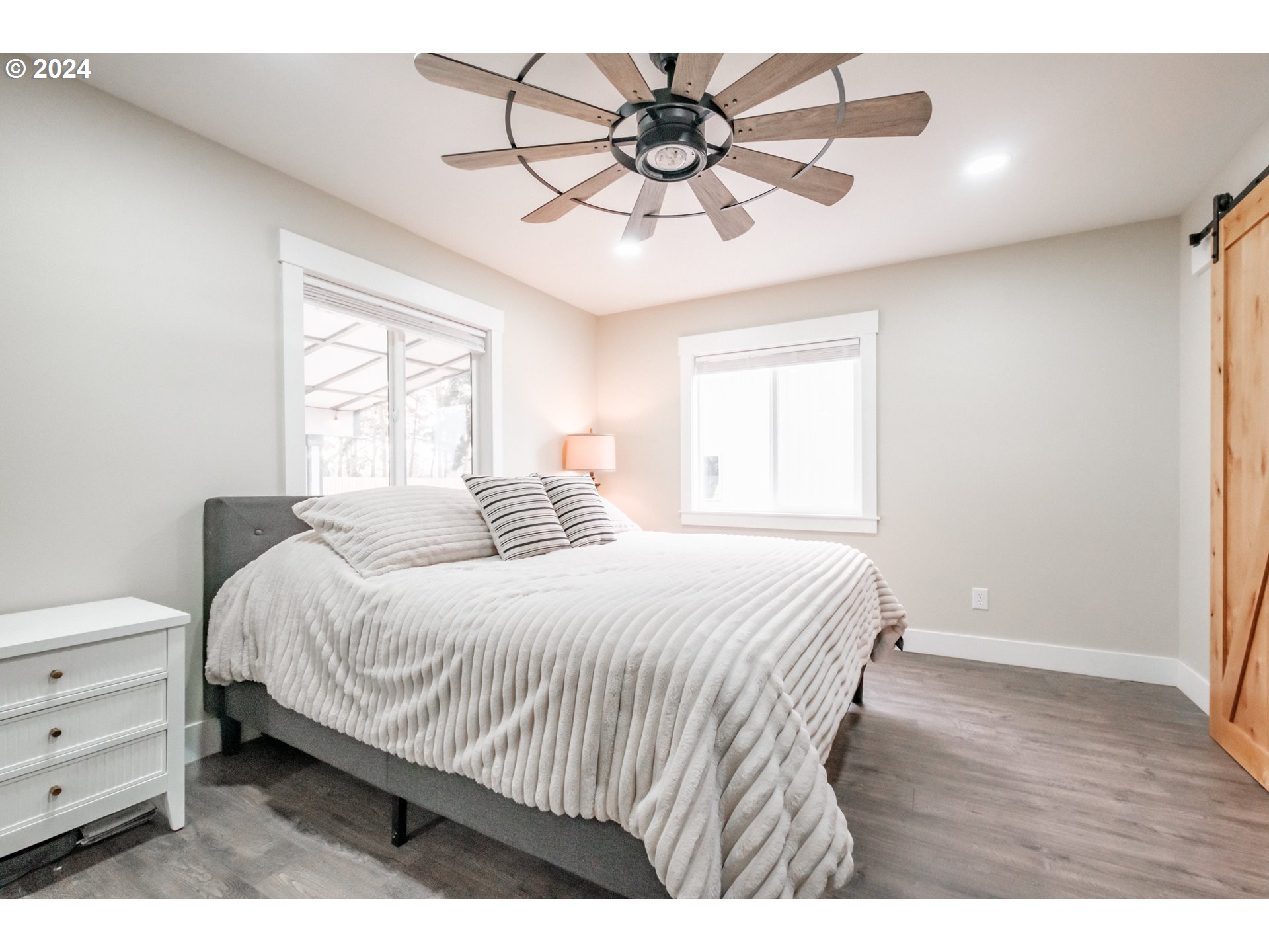 Gervais, Oregon 97026, United States, 4 Bedrooms Bedrooms, ,3 BathroomsBathrooms,Residential,Pending,24581