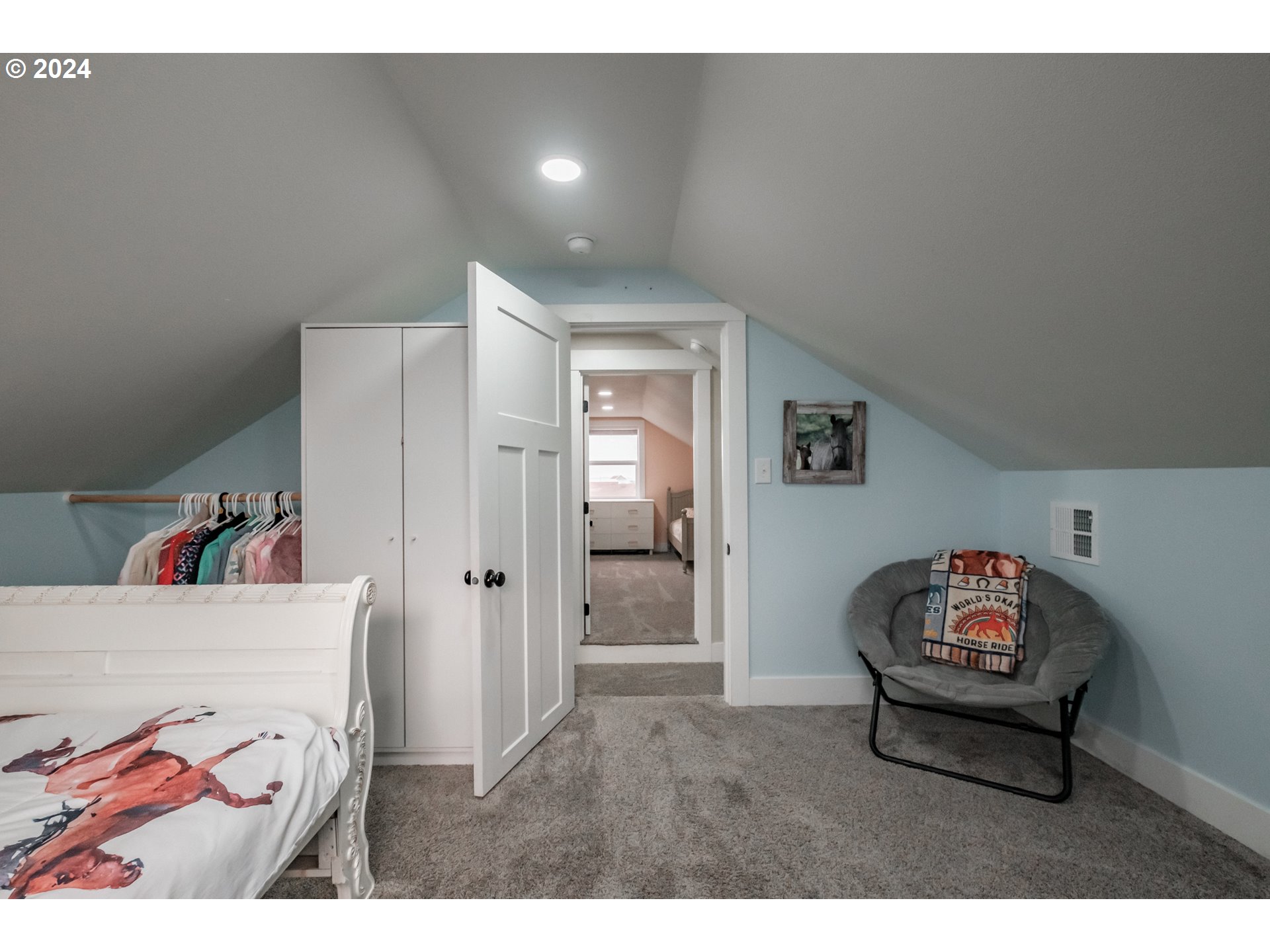 Gervais, Oregon 97026, United States, 4 Bedrooms Bedrooms, ,3 BathroomsBathrooms,Residential,Pending,24581