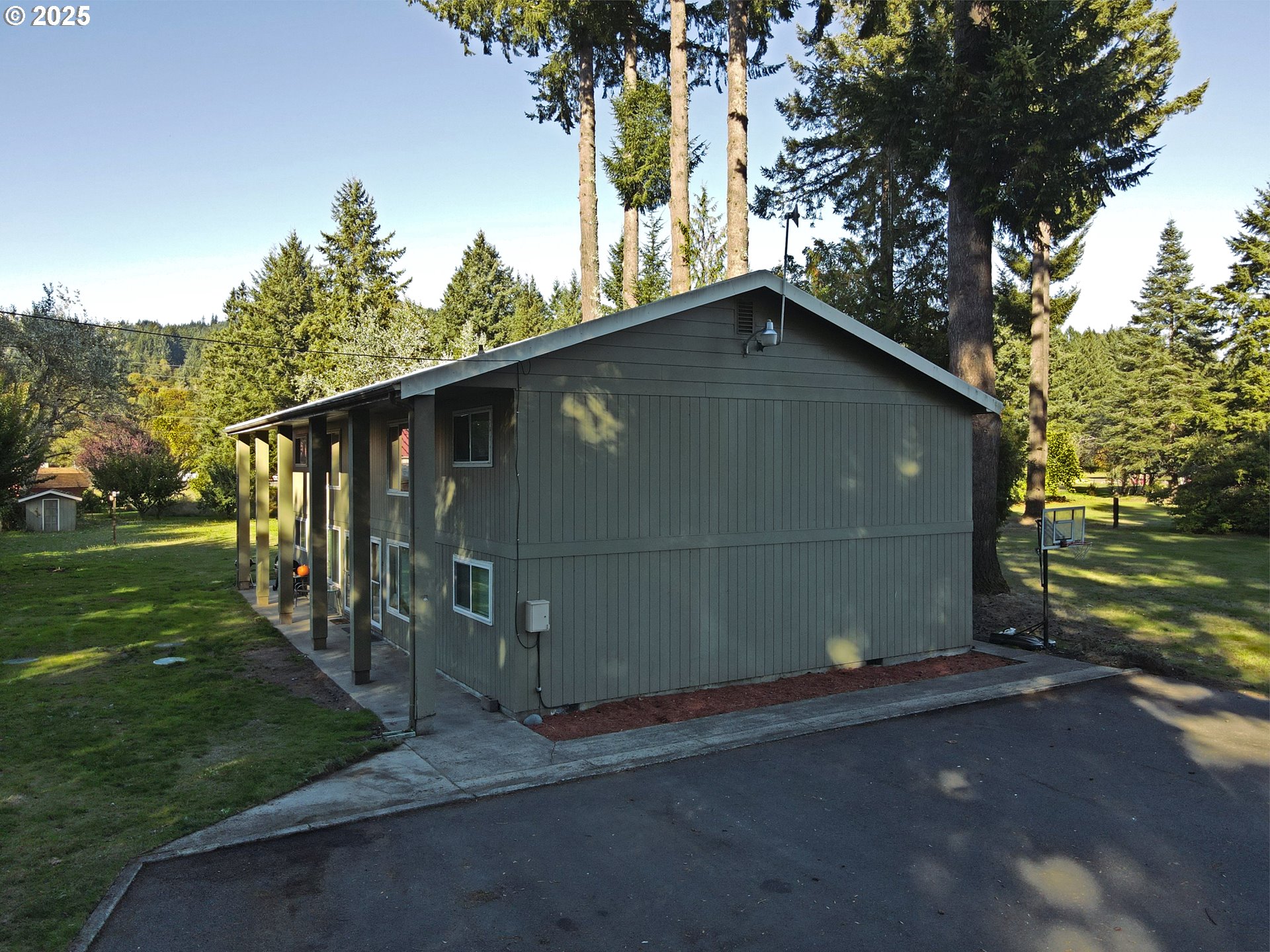 3244 OLD LEWIS RIVER RD