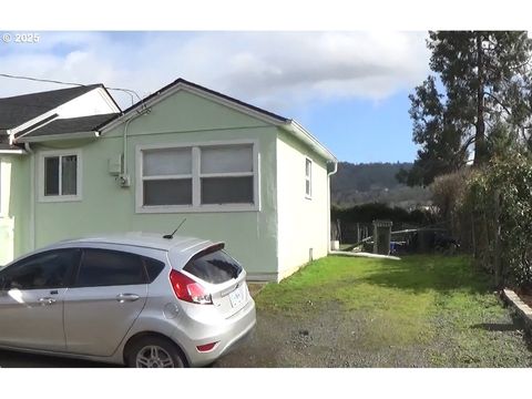 A home in Roseburg