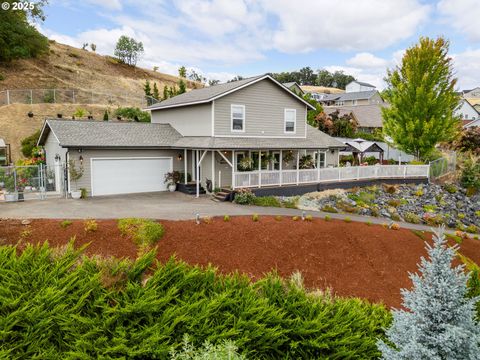 129 SUMMERWOOD ST Roseburg OR 97471