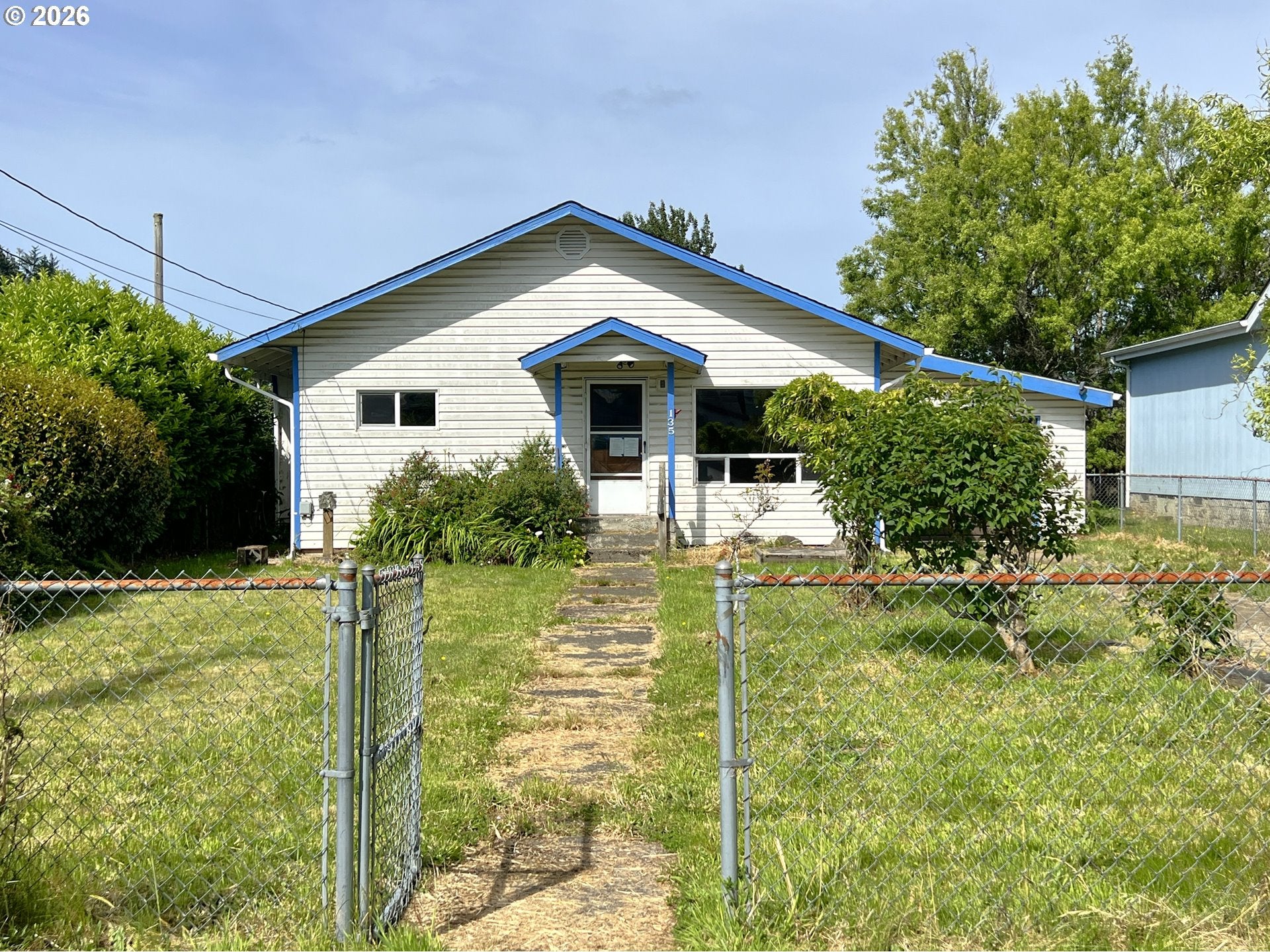 135 S 11TH ST