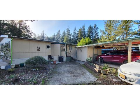 1765 SHOREPINES DR Coos Bay OR 97420