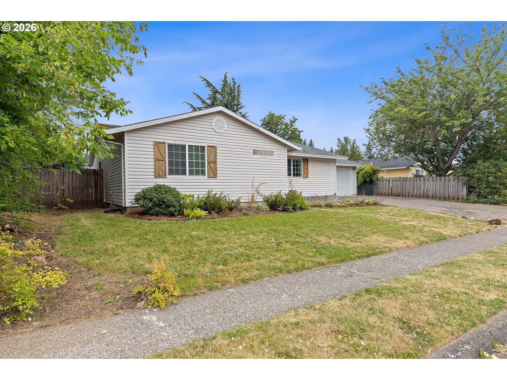 2221 SW INDIAN MARY CT