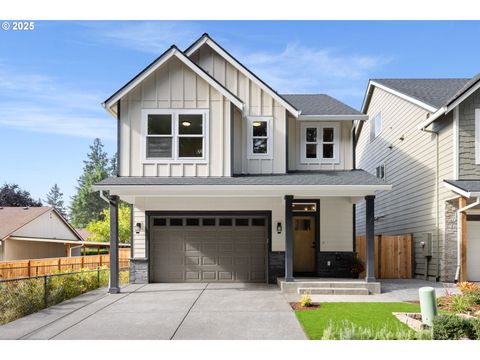7704 SW LAYTON LN Portland OR 97224