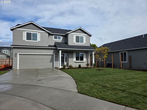 5679 Magnificence Way Eugene OR 97402