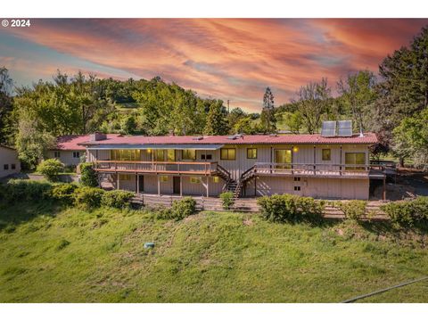 A home in Myrtle Creek