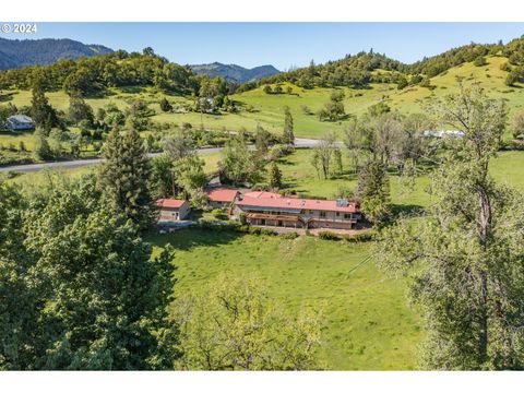 A home in Myrtle Creek