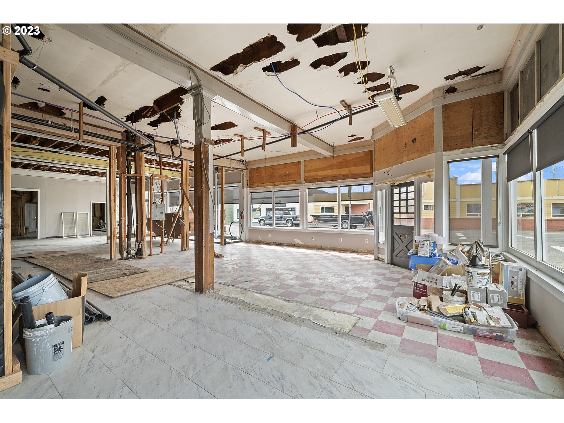 Warrenton, Oregon 97146, United States, ,Commercial,Pending,70192