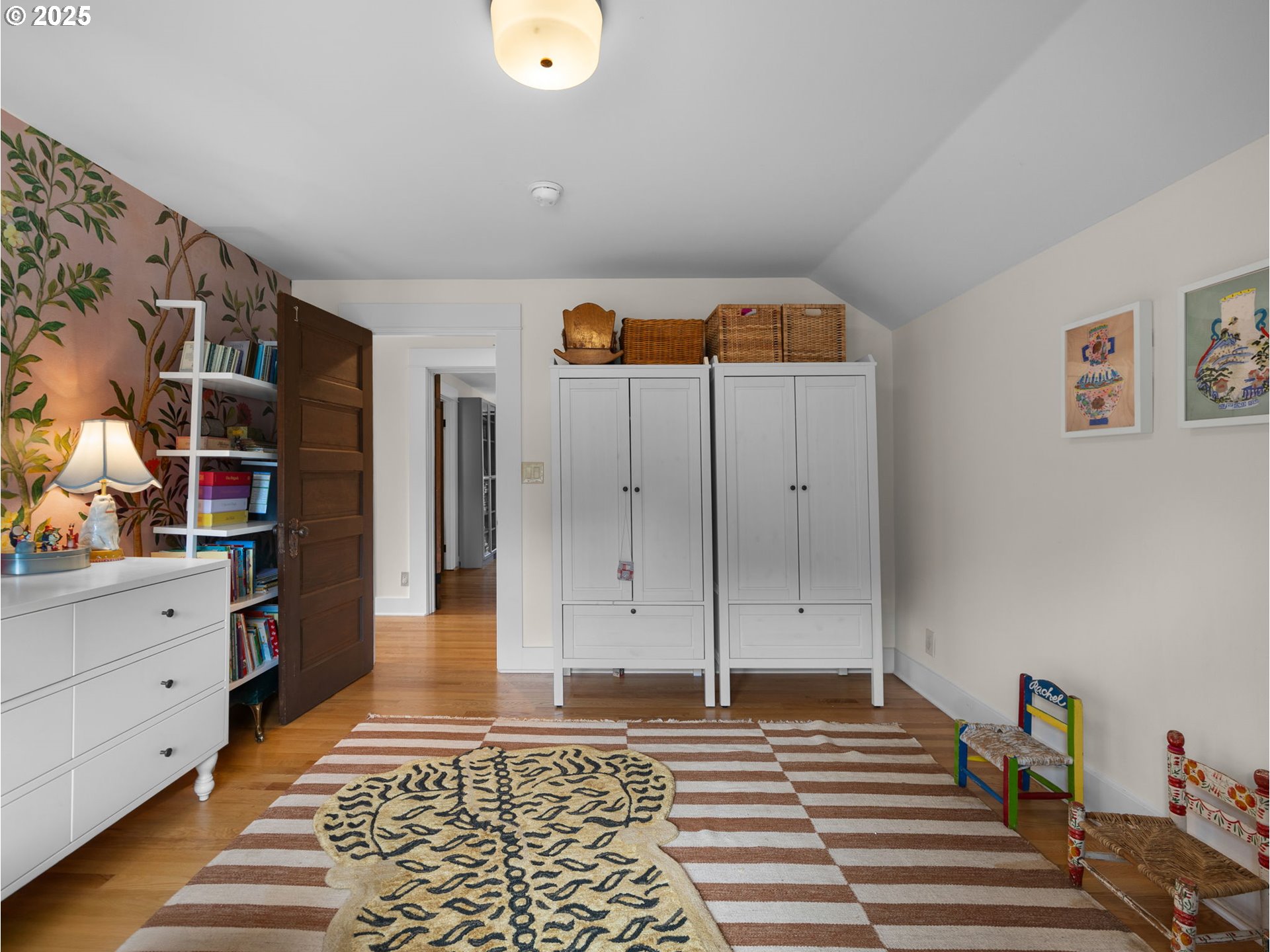 Portland, Oregon 97217, United States, 5 Bedrooms Bedrooms, ,3 BathroomsBathrooms,Residential,Active,192224