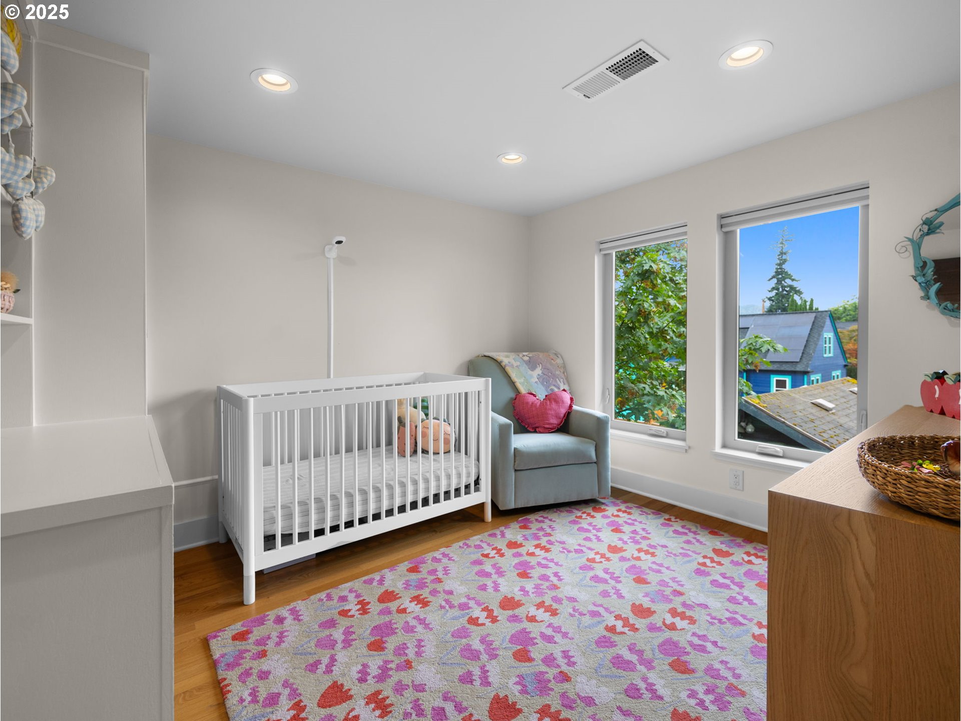 Portland, Oregon 97217, United States, 5 Bedrooms Bedrooms, ,3 BathroomsBathrooms,Residential,Active,192224