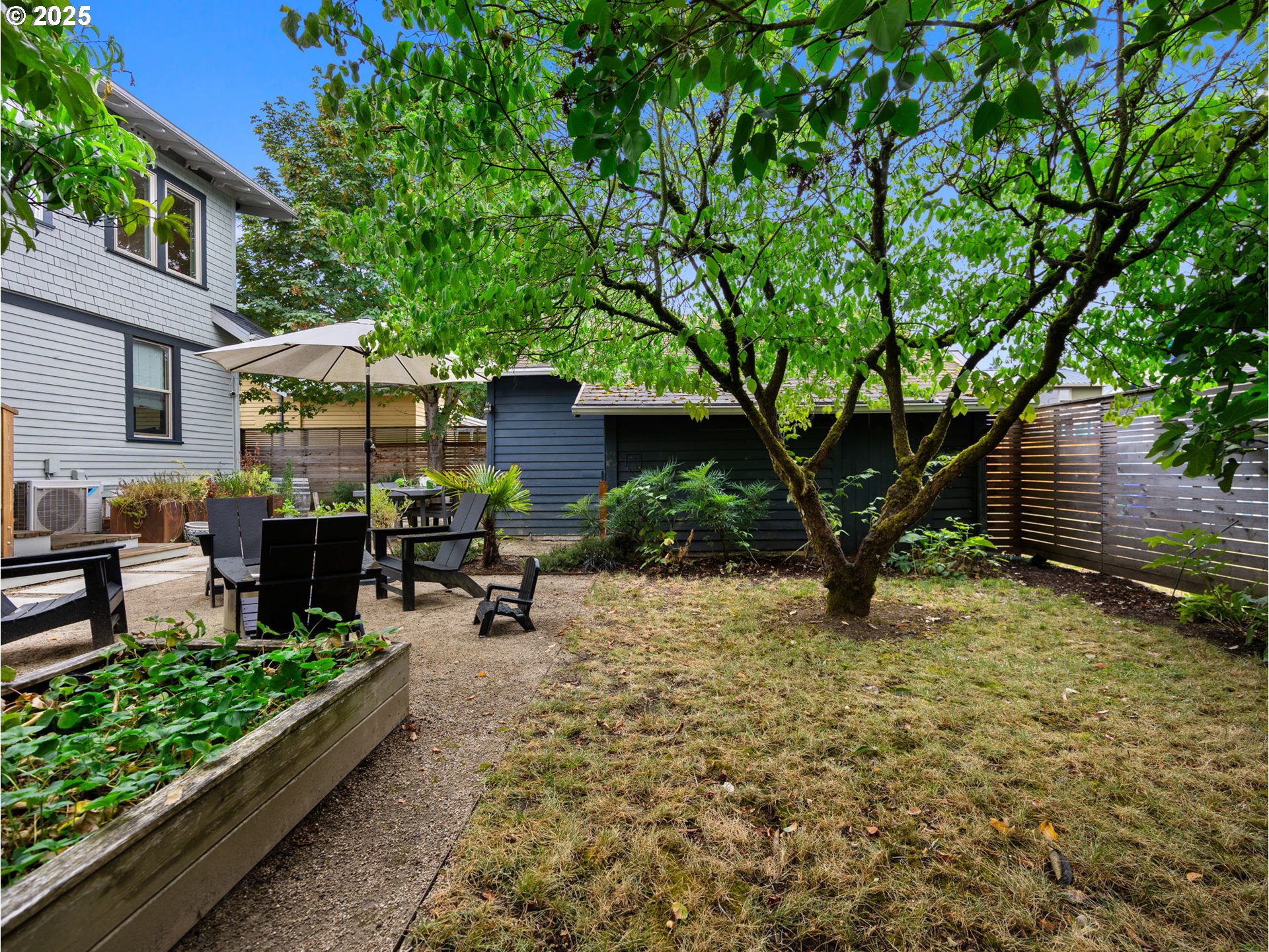 Portland, Oregon 97217, United States, 5 Bedrooms Bedrooms, ,3 BathroomsBathrooms,Residential,Active,192224