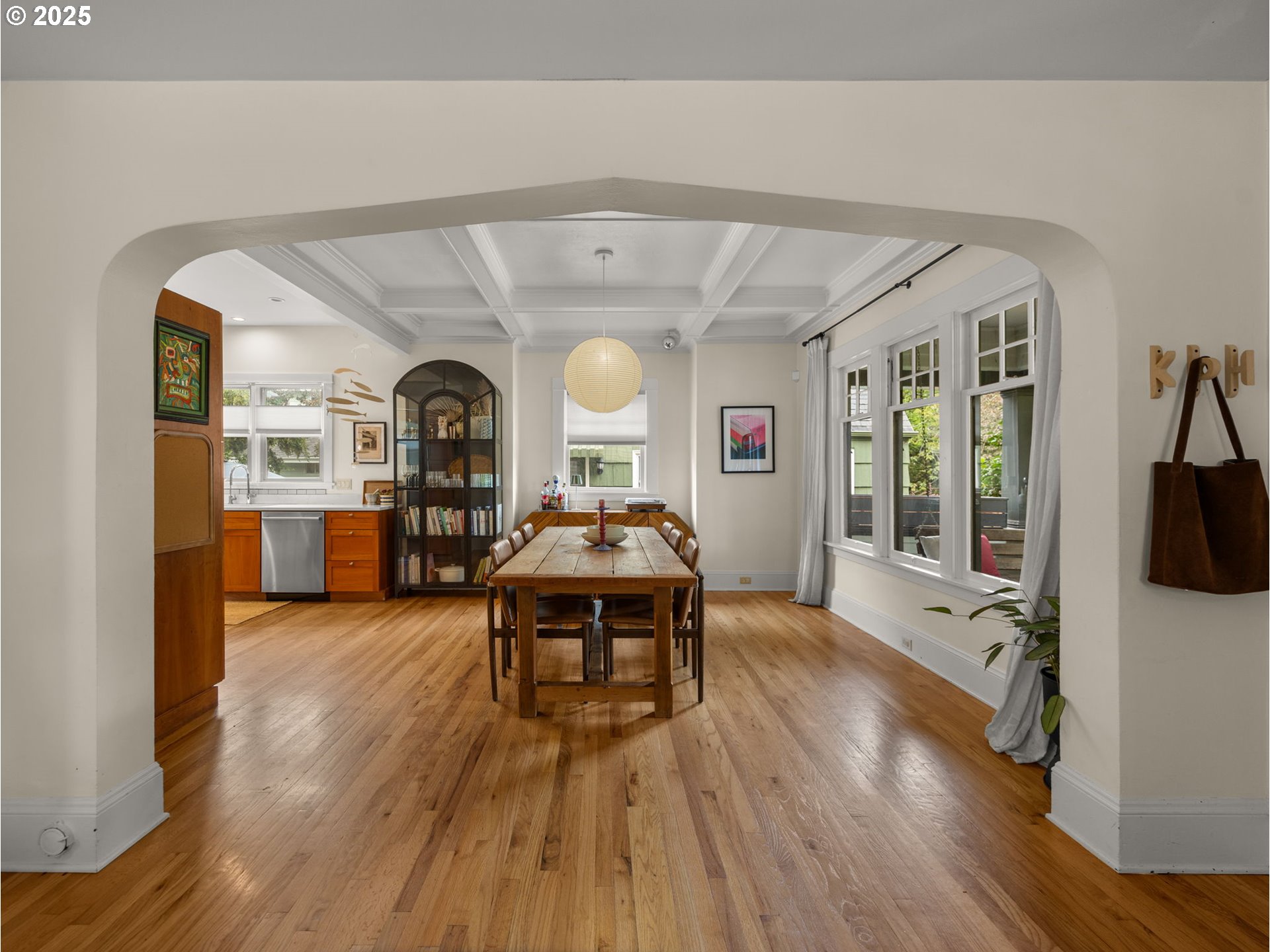 Portland, Oregon 97217, United States, 5 Bedrooms Bedrooms, ,3 BathroomsBathrooms,Residential,Active,192224