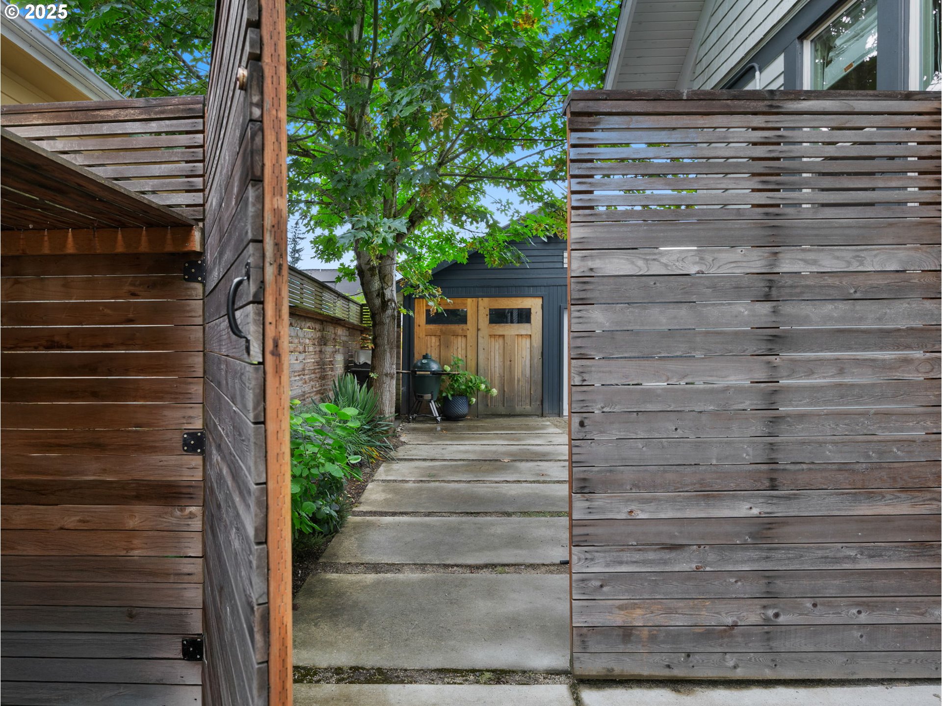 Portland, Oregon 97217, United States, 5 Bedrooms Bedrooms, ,3 BathroomsBathrooms,Residential,Active,192224