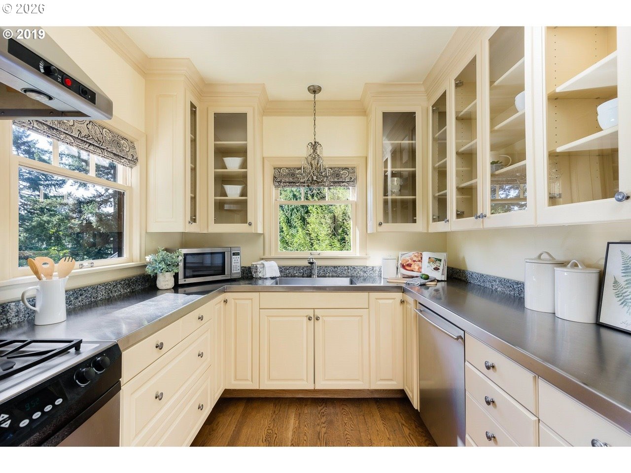 2724 NW IMPERIAL TER