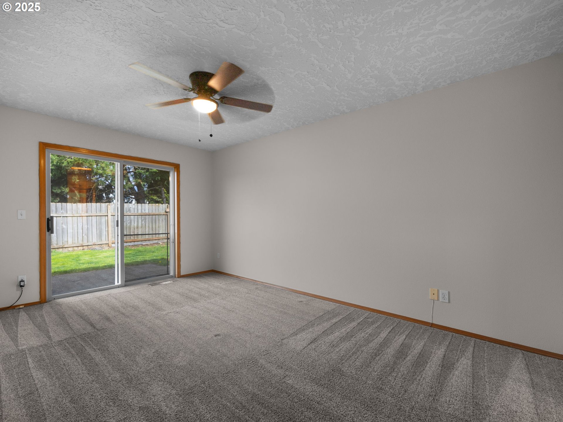 Oregon City, Oregon 97045, United States, 3 Bedrooms Bedrooms, ,2 BathroomsBathrooms,Residential,Active,101294